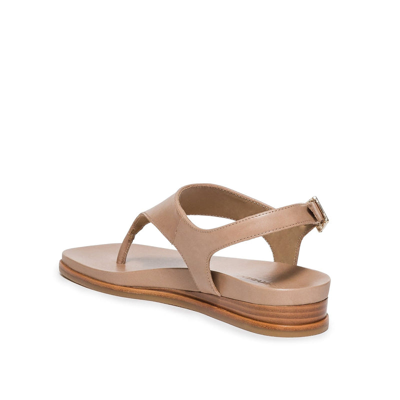 Bernardo Concord Thong Sandali Bassi Donna Marroni Chiaro | QYT6566OA